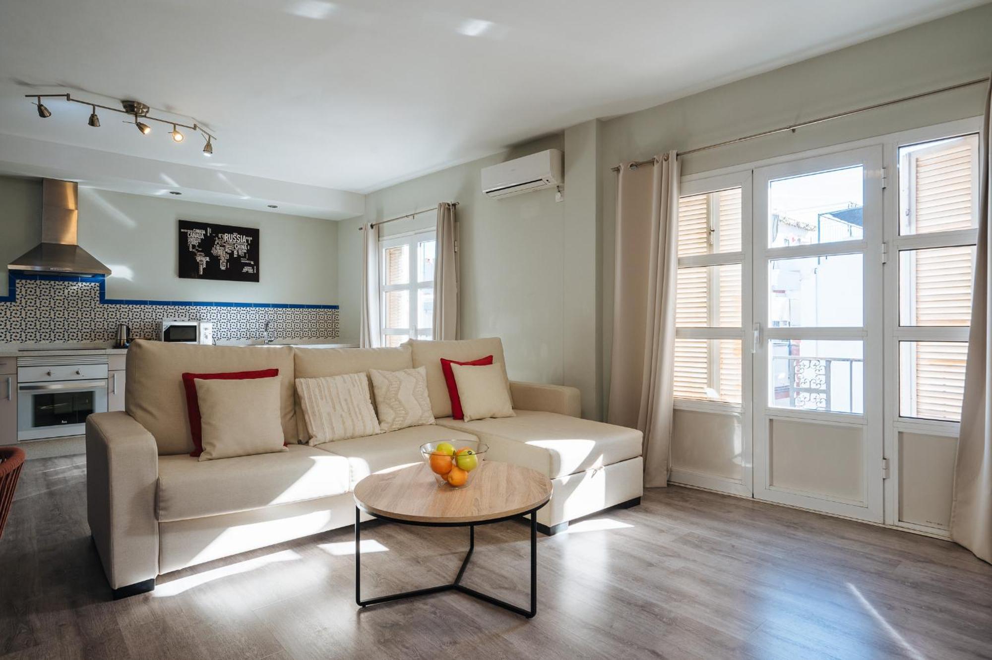 The Zentral Suites & Apartments Sevilla Bagian luar foto