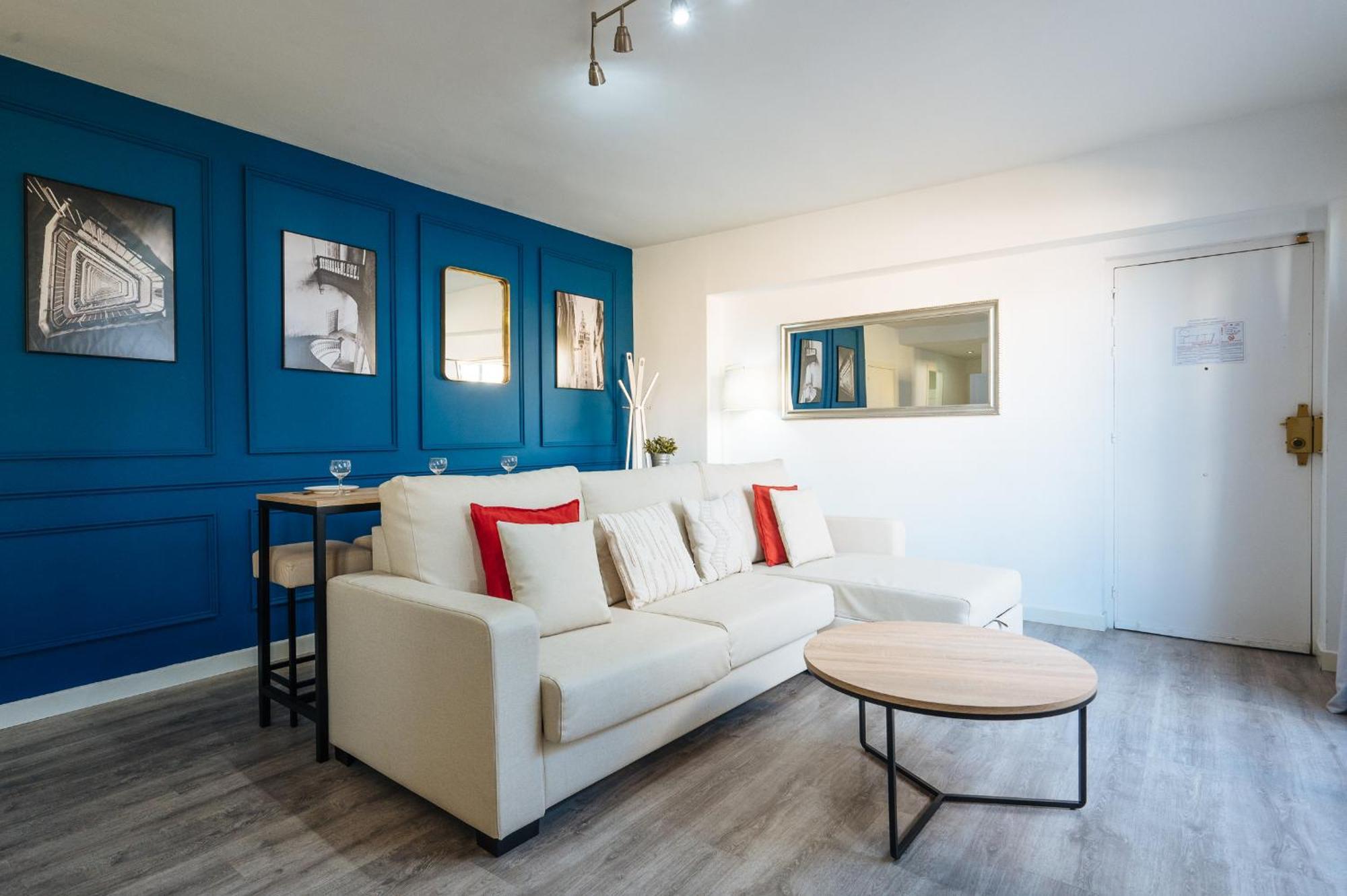 The Zentral Suites & Apartments Sevilla Bagian luar foto