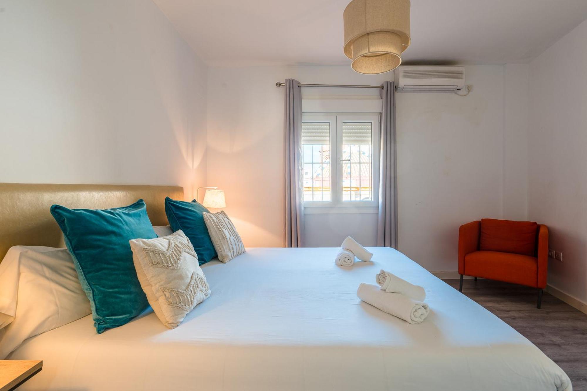 The Zentral Suites & Apartments Sevilla Bagian luar foto