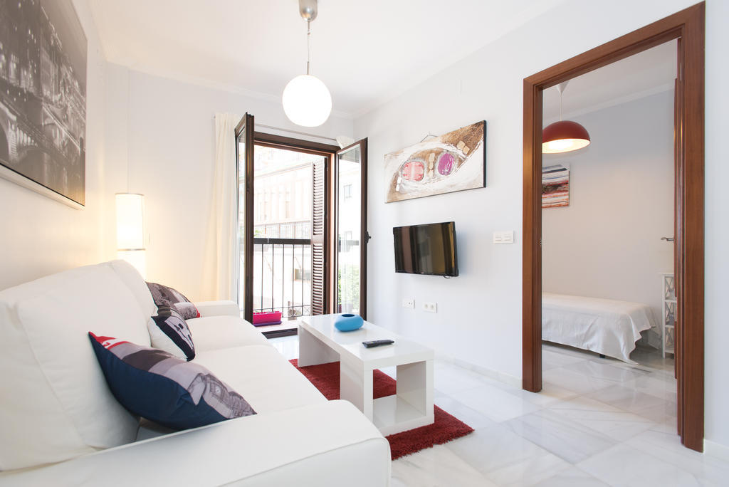 The Zentral Suites & Apartments Sevilla Bagian luar foto