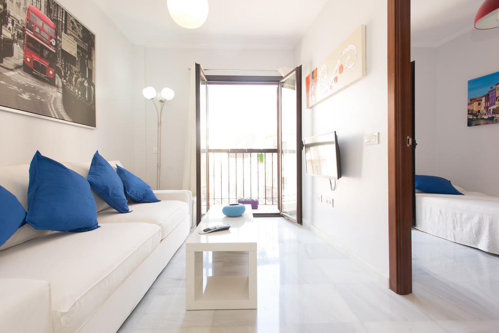 The Zentral Suites & Apartments Sevilla Bagian luar foto